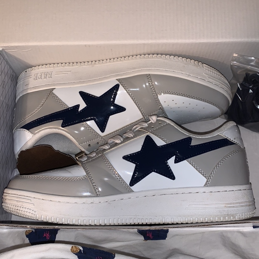 A Bathing Ape - Picture 2 of 6